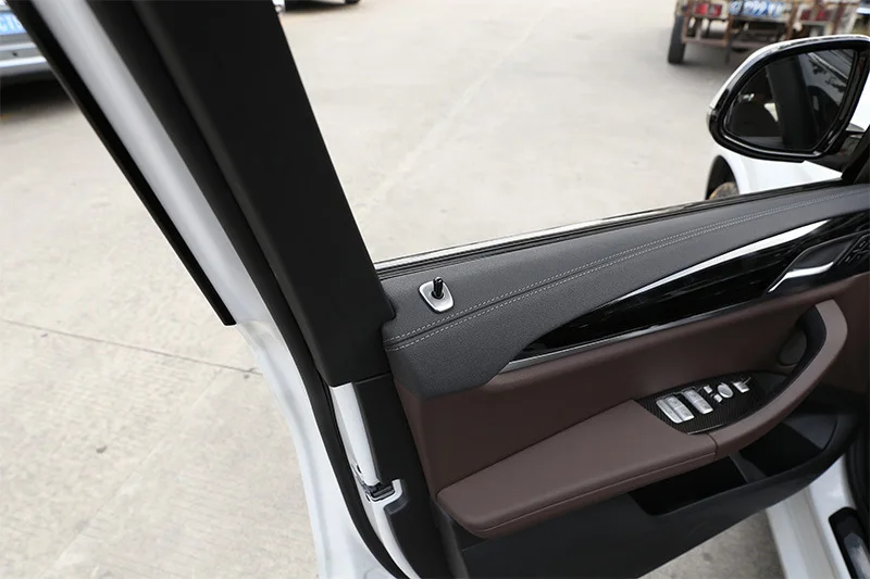 11135736040_1018067599