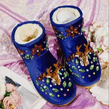 Женская обувь; женские ботинки; зимние ботинки; модные теплые зимние ботинки на плоской подошве из воловьей кожи, украшенные вручную камнями, в стиле ретро, с оленем; модель года