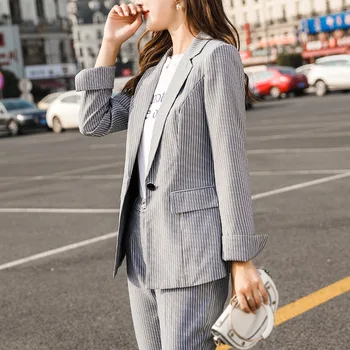 

Women's suit 2019 autumn new casual fashion temperament slim slimming single buckle small suit trousers two-piece set