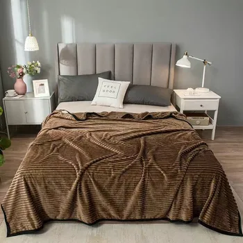 

2020 New Thick Blanket Solid Color Soft Warm Plaid Square Flannel Blanket On the Bed Throw Blanket 1 pcs