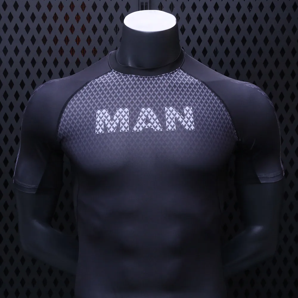 New Summer Fitness T-Shirt Trendy Tights High Elastic Short Sleeve Quick Dry Gym Clothing T Shirt Training Men Running Shirt