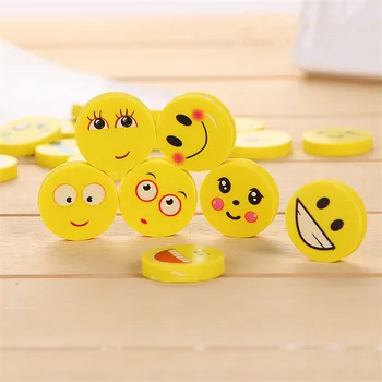 2 pezzi novità Kawaii simpatico cartone animato banana espressione gomma materiale scolastico per ufficio bambini matita giocattoli di gomma regalo di cancelleria per studenti