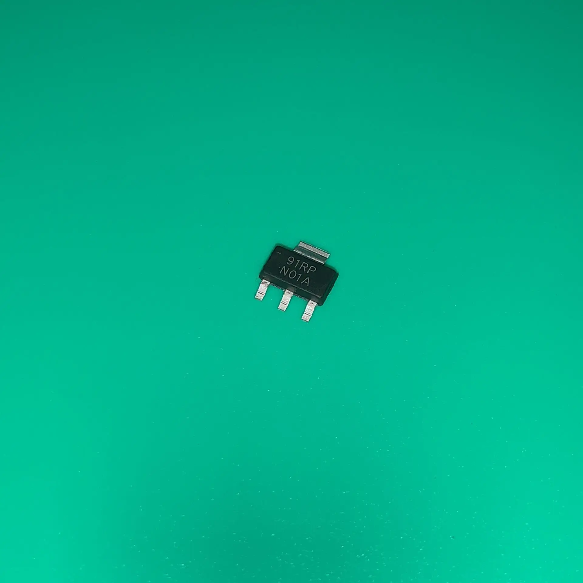 10pcs/lot LM317EMPX SOT223 N01A LM317 EMPX NO1A IC REG LIN POS ADJ 1A SOT223-4 LM317EMPX/NOPB LM317EMP X LM317EMP/NOPB | Электронные