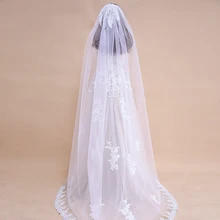 Elegant White Ivory 2 M Long one-Layer Wedding Veil Soft Tull Bridal Veil Lace Edge Catherdal Bridal Veil with Comb for Brides