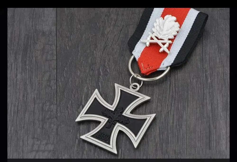 Рыцарский крест железного креста. Рыцарский крест с дубовыми листьями мечами и бриллиантами. Рыцарский крест вермахта. Рыцарский крест 1939. Рыцарский крест железного креста.