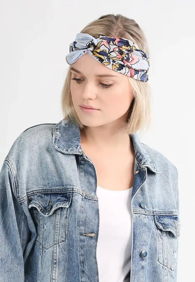 9538100336_587681909