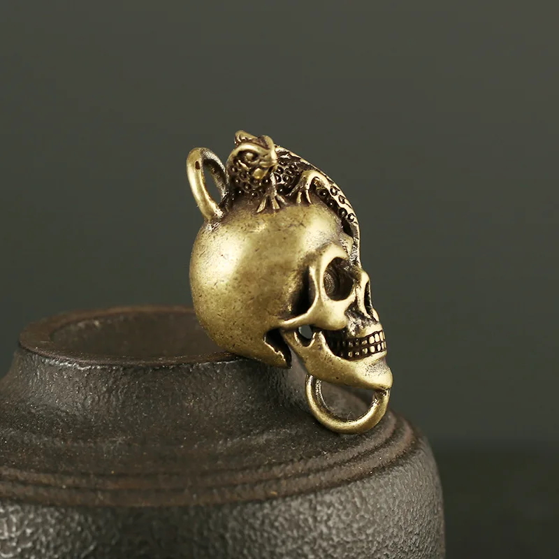 lizard skull face pendant brass (9)