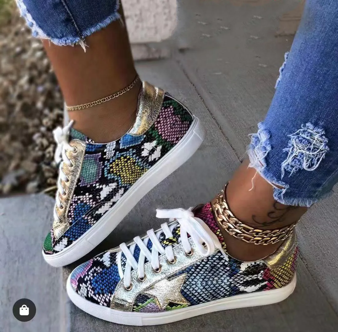 

Women Serpentine Prints PU Leather Vulcanized Shoes Lace up Female Sneakers Fashion Casual Platform Woman Flat Shoes 2019