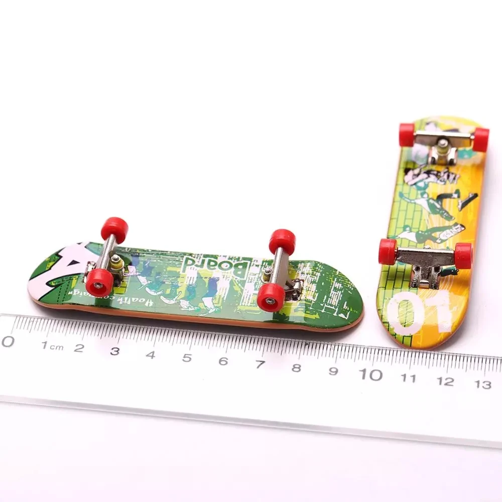 Jouets De Bout De Doigt En Plastique Abs Finger Skatepark Avec Planche À  Roulettes Pour Les Doigts Et Pièces De Parc De Skate Rampe Pour Combinaison