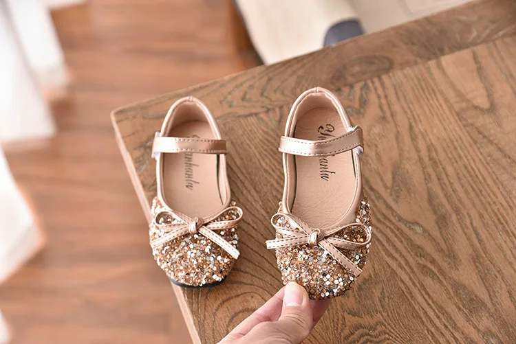 

Fashion Girls' Leather Shoes Princess Spring New Non-Slip Soft Bottom Wear-Resistant Little Baby Sequined Children's Shoes