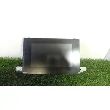 

1572321 box Instruments Nissan First Trav. (p12)