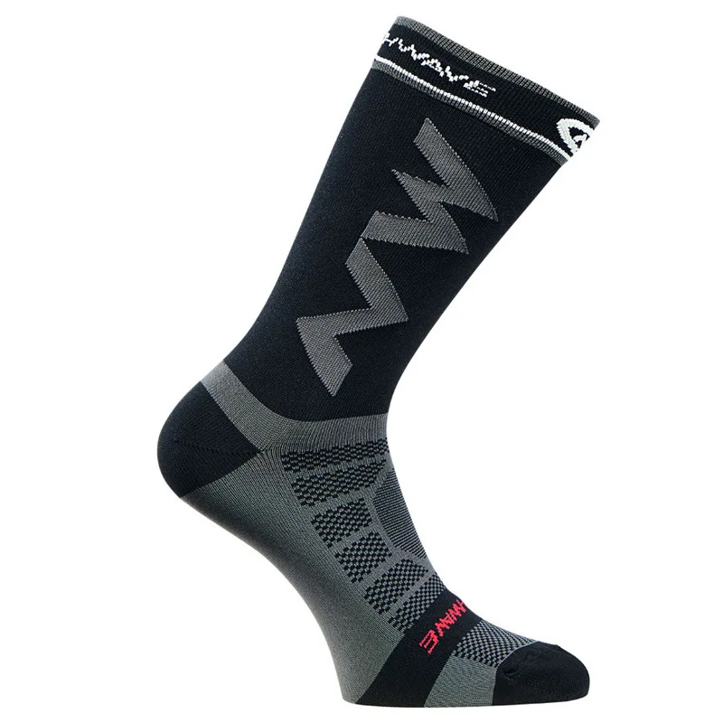 Высококачественные профессиональные брендовые дышащие спортивные носки для шоссейного велосипеда, носки для спорта на открытом воздухе, бега, гонок, велосипедный носок