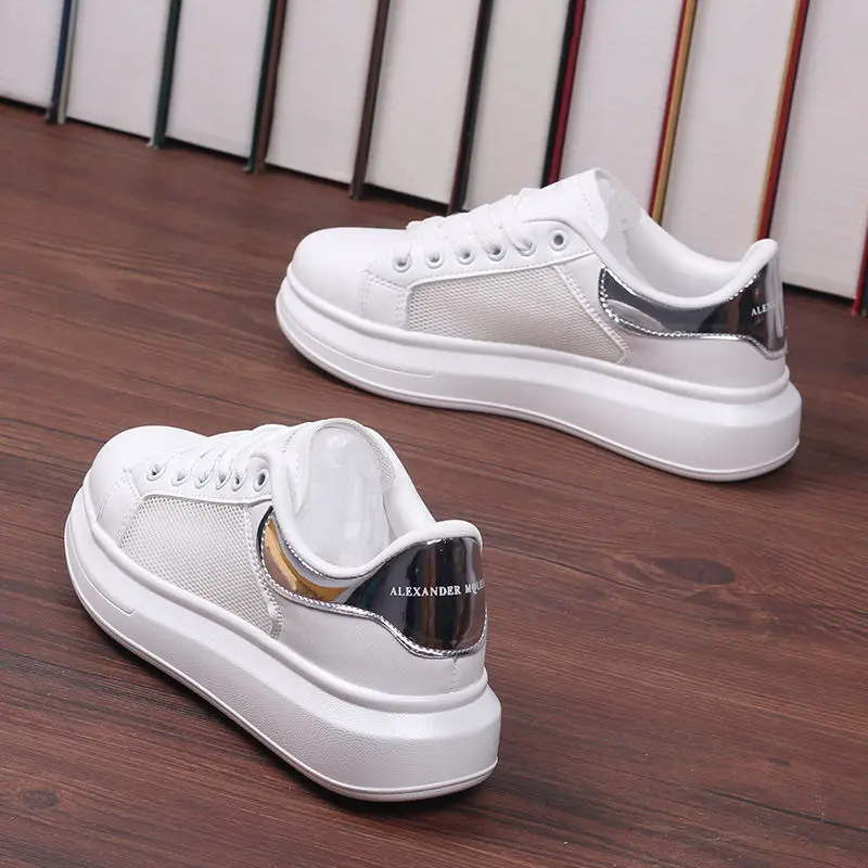 Zapatillas de deporte de mujer de tendencia de primavera y otoño Casual pisos zapatillas de deporte Mujer nueva moda comodidad blanco vulcanizados zapatos de plataforma zapatos 35-44