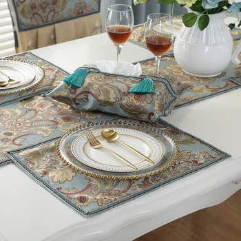 

European Classic Jacquard Placemat Home Luxury Cloth Bowl Mats Coaster Dining Table Decor Western Food Heat Insulation Placemats