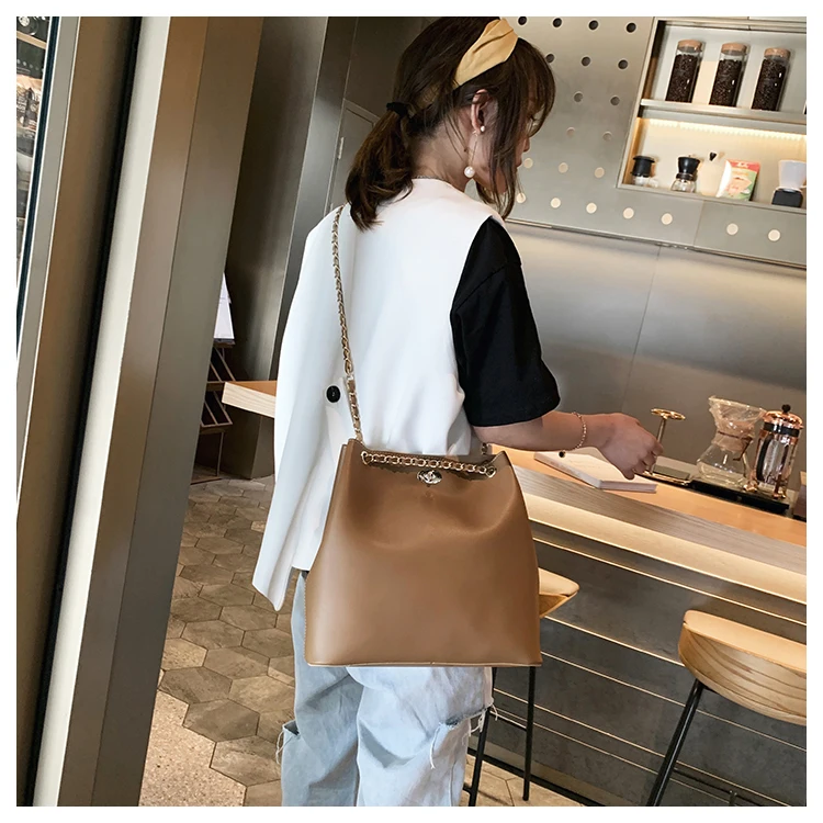 Элегантная женская повседневная большая сумка тоут модная новая качественная женская дизайнерская сумка из искусственной кожи с цепочкой на плечо