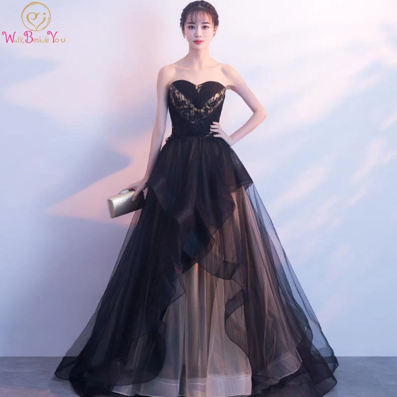 

Walk Beside You Black Evening Dresses Champagne Lace Applique Sequined A Line Strapless Sweetheart Ruffles Prom Gown Stock