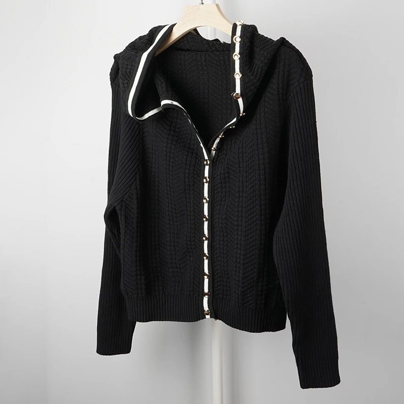 TWOTWINSTYLE Casual Patchwork Chain Sweater For