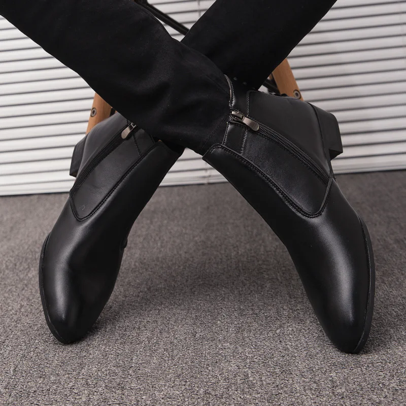 

2019 MEN'S Leather Boots Fashion Hight-top Martin Boots Pointed Toe Large Size Big Size 45 46 47