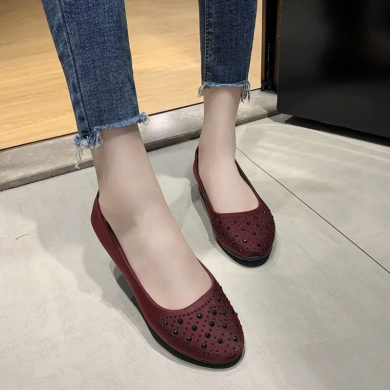 Shoes Women Slip on Lightweight Flat Shoes Women Comfortable Women Shoes Large Size 43 Female Loafers 2020 Walking Shoes Women's