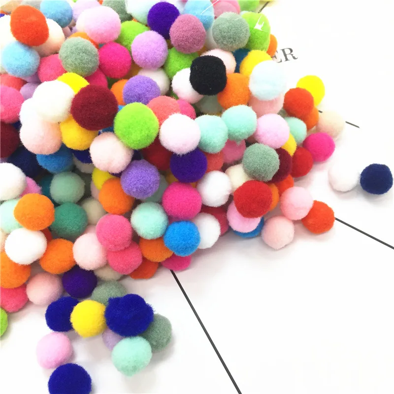 Многоцветные плюшевые шарики помпоны из натурального меха мягкие для украшения