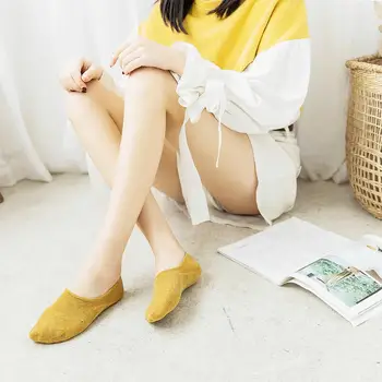 

Solid Color Socks Women Boat Socks Invisible Girls Cotton Women Spring Summer Fashion Shallow Silicone Sock slipper