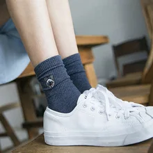 Модные женские хлопковые носки с вышивкой, милые спортивные носки с котом, Японские Женские однотонные носки, стерео носки с рисунками животных