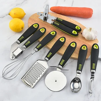 

7pcs Kitchen Stainless Steel Gadget Set Garlic Press Crusher Eggs Beater Jar Opener Ice Cream Scoop Peeling Machine
