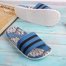 Новинка; летние мужские тапочки; крутые водонепроницаемые Вьетнамки; мужские высококачественные мягкие массажные пляжные шлепанцы; модная повседневная обувь унисекс