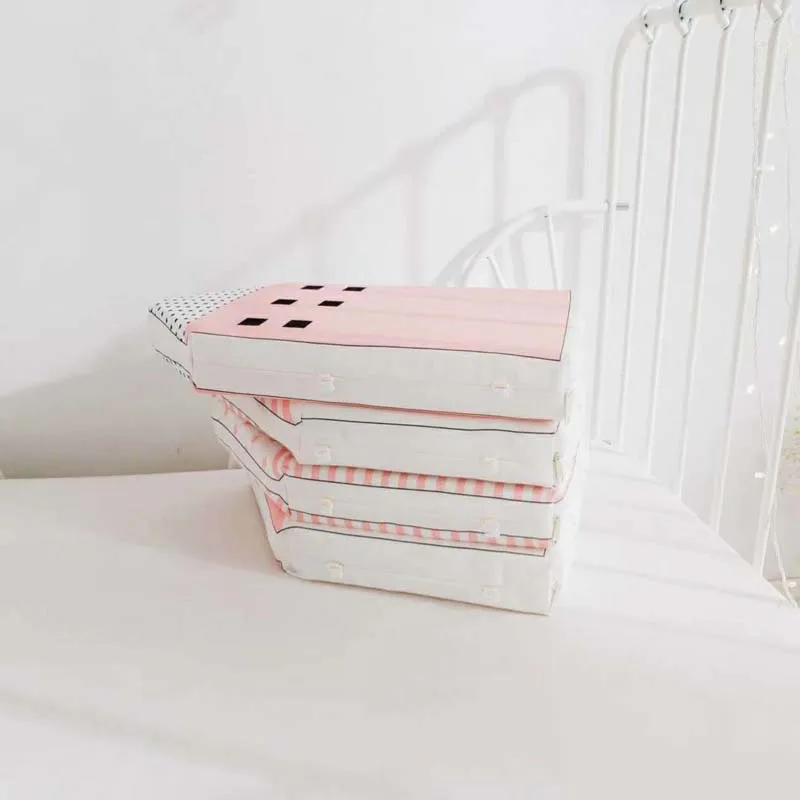 9044910156_1983250676