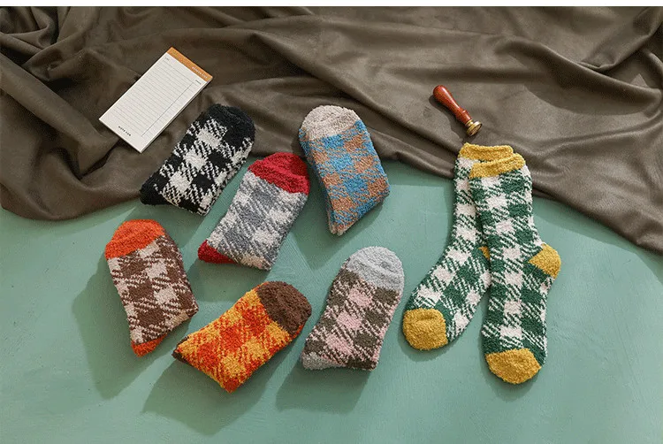 Модные клетчатые женские носки коралловые бархатные плотные носки Femme зимние забавные носки теплые домашние носки для сна Calcetines meias