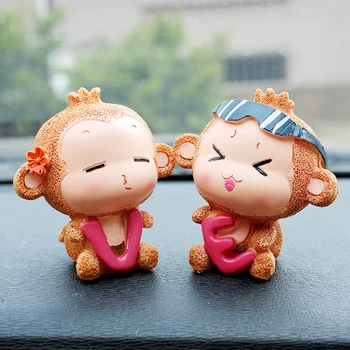 

4pcs/set Car Ornament Love Monkey Model Cartoon Decoration Auto Interior Dashboard Trim Decoration Accessories Gifts 7.5x7.5x5CM