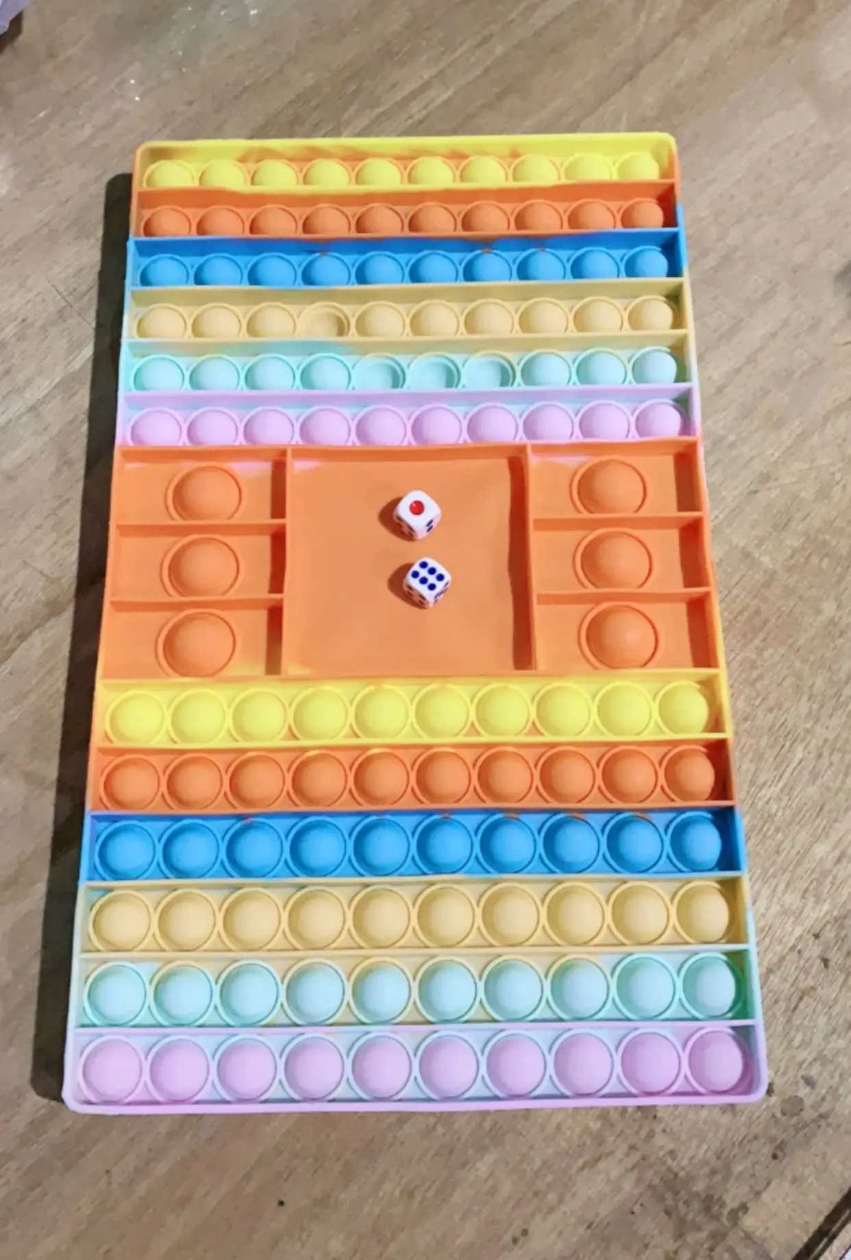 Brinquedos de Alívio Espremer para Crianças Pçs por Atacado Fidget Brinquedos Checkerboard Simples Ondulação Empurrar Bolha Anti-stress 20 Pop 23 20 pçs por atacado pop fidget brinquedos