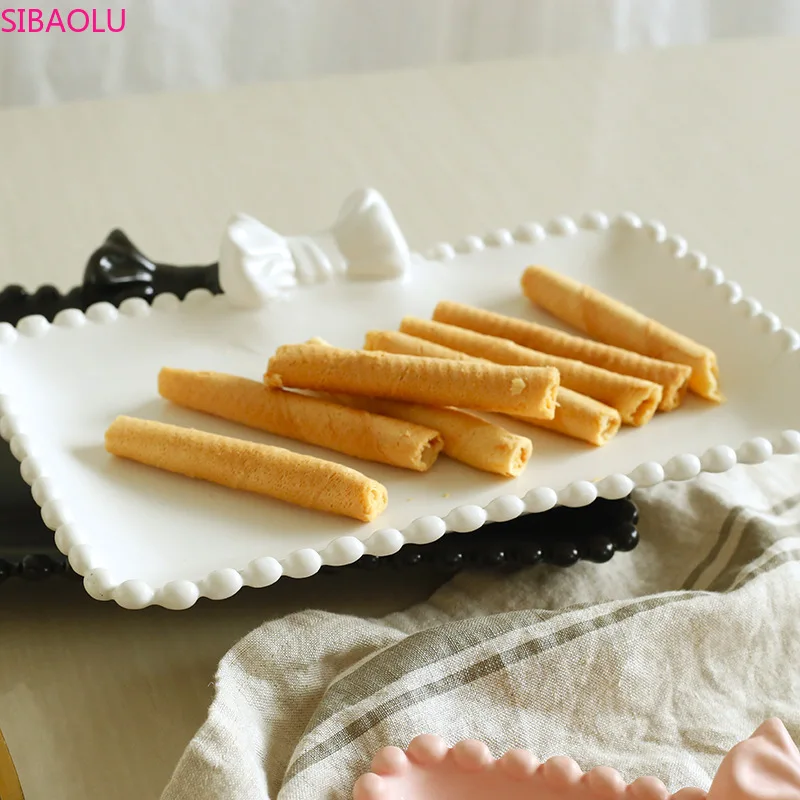 Creative Matte Bow. Romance. Ceramic Square Plate. Fruit Dessert Plate for Breakfast. Western Plate
