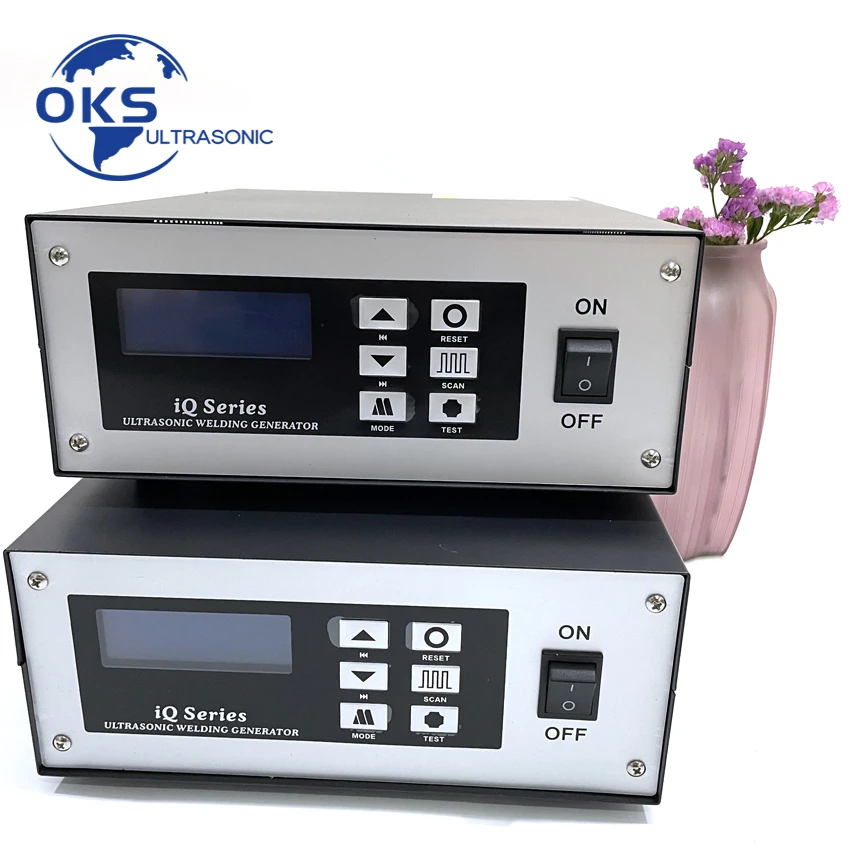 

2000 Вт 15 кГц или 20 кГц пластиковый сварочный ультразвуковой генератор для деталей сварочного аппарата