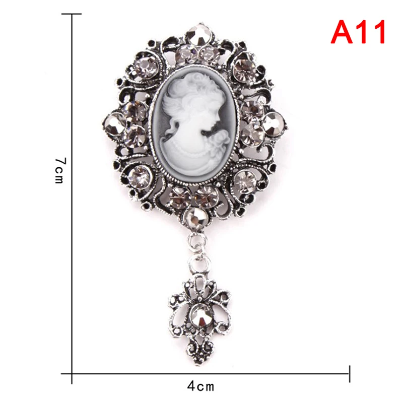 Spilla Vittoriana Con Cammeo E Strass, Fiocco In Nastro Di Seta, Dimensioni 10,5x15,5 Cm – Regalo Donna