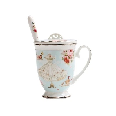 

Romantic lace high-grade bone china mug with cover the cup of coffee cup