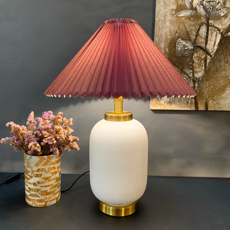 

TUDA Free Shipping 2021 New Style Matte White Ceramic Table Lamps For Living Room Reading Room E27 Remote Control Bedside Lamp