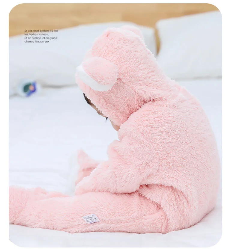 9328931329_244542916