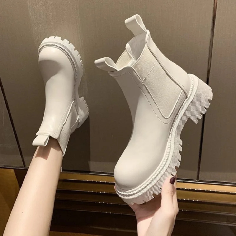 2021 Women's Boots Fashion Platform Women's Ankles Women's Soles Chelsea Ankle Boots Round Toes Slide on Women's Boots