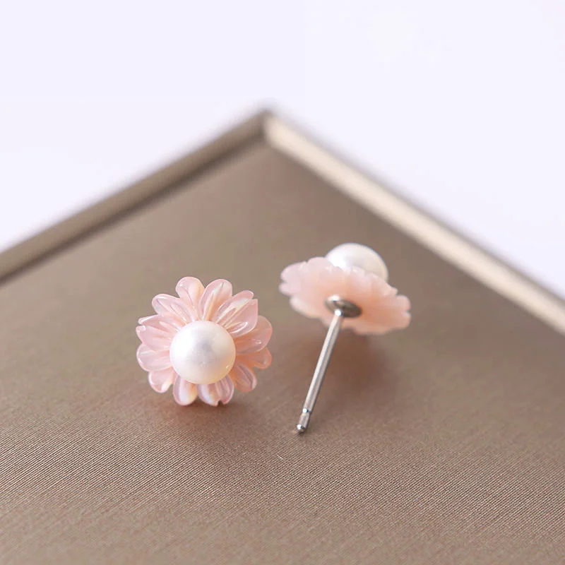 

Natural Freshwater Pearl White Flower Stud Earrings 925 Sterling Silver Snail Shape Wedding Fine Jewelry