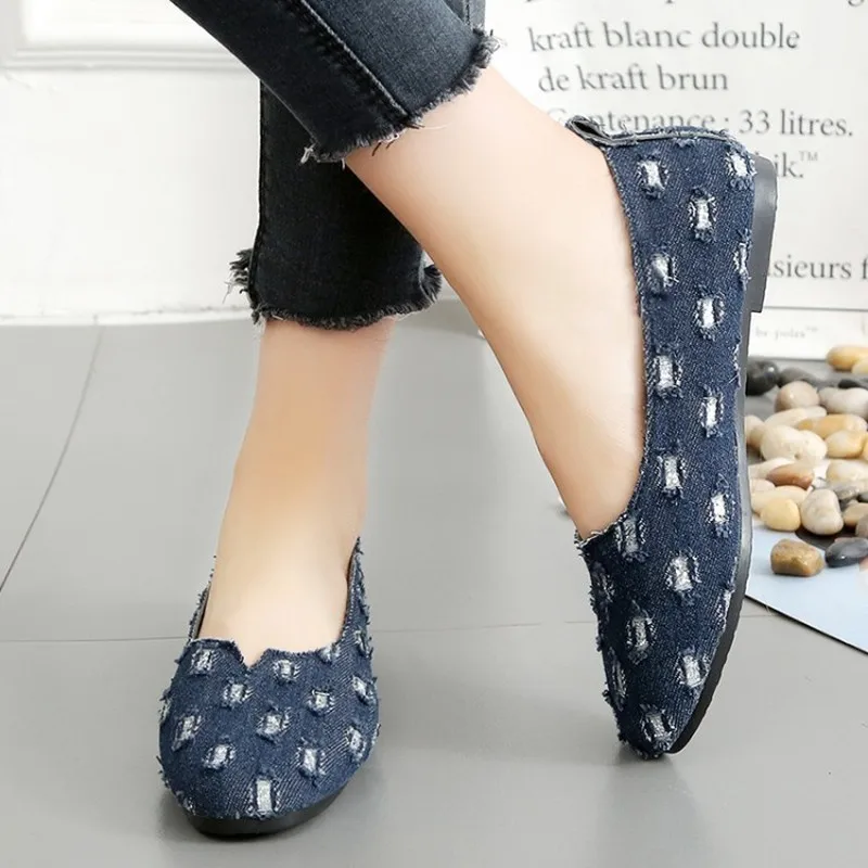 

Peas shoes female autumn new flat bottom shallow mouth single shoes soft bottom lazy one foot female casual shoes J15-34