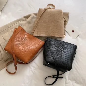 

2020 Autumn on the new retro crocodile style bucket bag casual versatile one-shoulder diagonal cross small bag women
