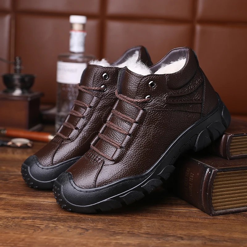 BOOZEROO New British Style Plus Velvet Leather Boots Men's Outdoor Fashion High-top Non-slip Work Cotton Shoes