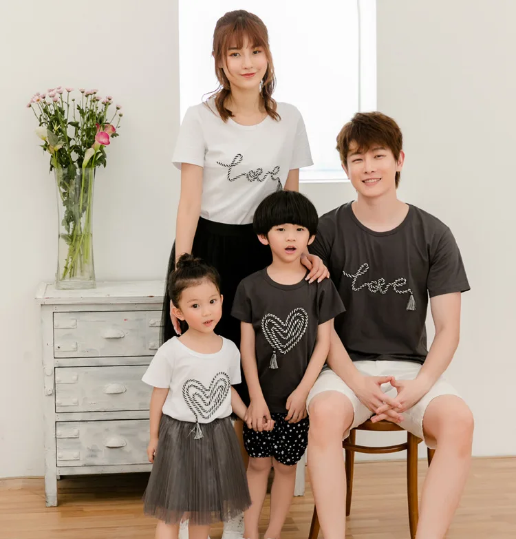 Одежда «Мама и я»; одинаковые комплекты для семьи; футболка для мамы и дочки, папы и сына; одежда для мамы и папы; платья для мамы и дочки