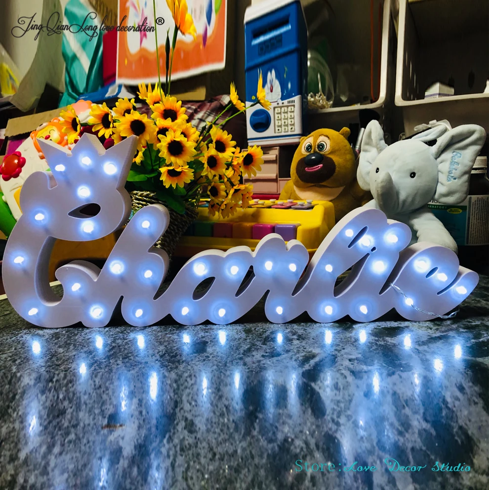 Bespoke Luxury Gift Crown Light Up Letters Bespoke Light up Name Birthday Gift Name with LED Lights Bedroom Bedroom Decoration C