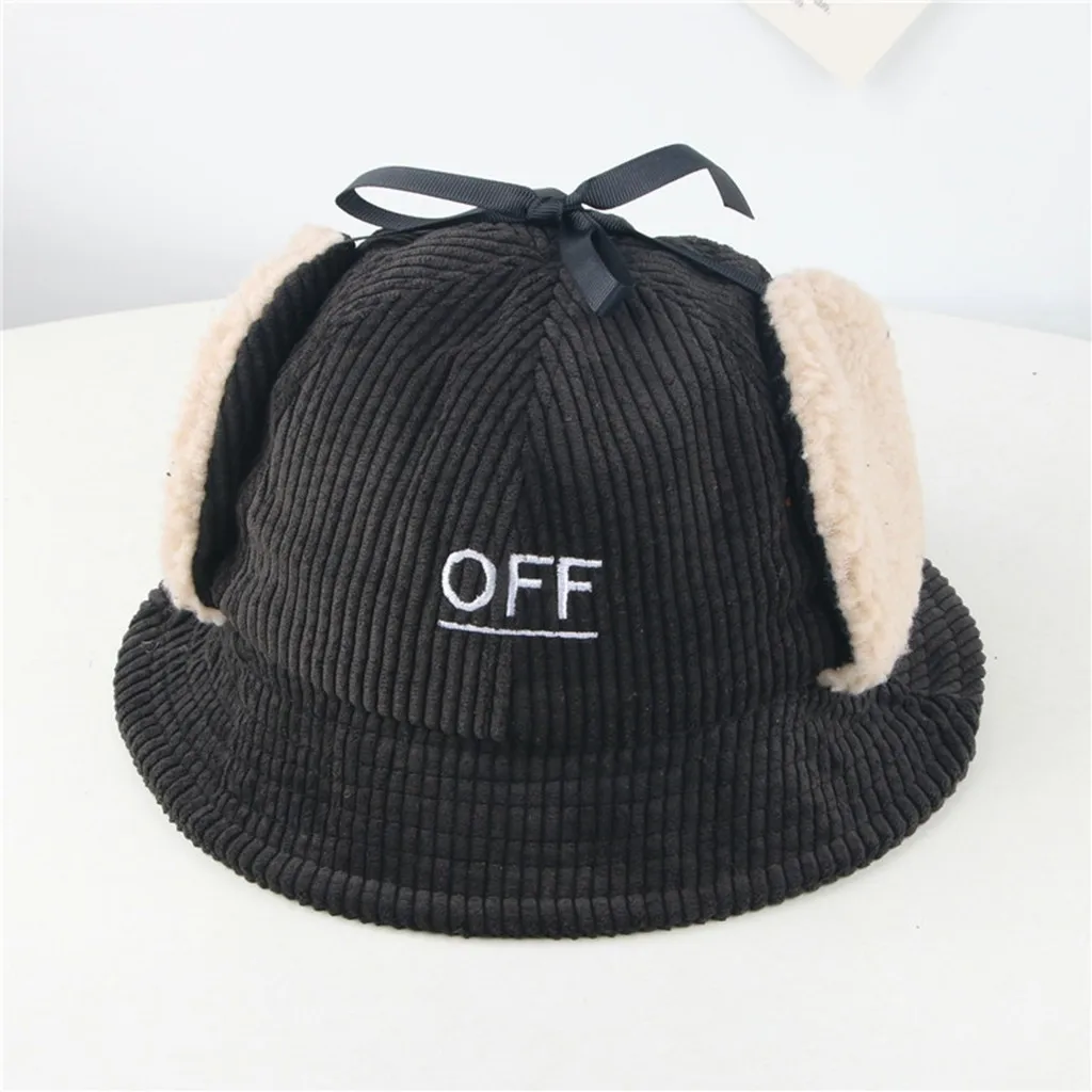 how to keep a sun hat on a toddler