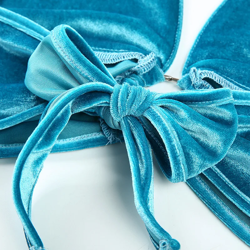 12747949980_1045645777