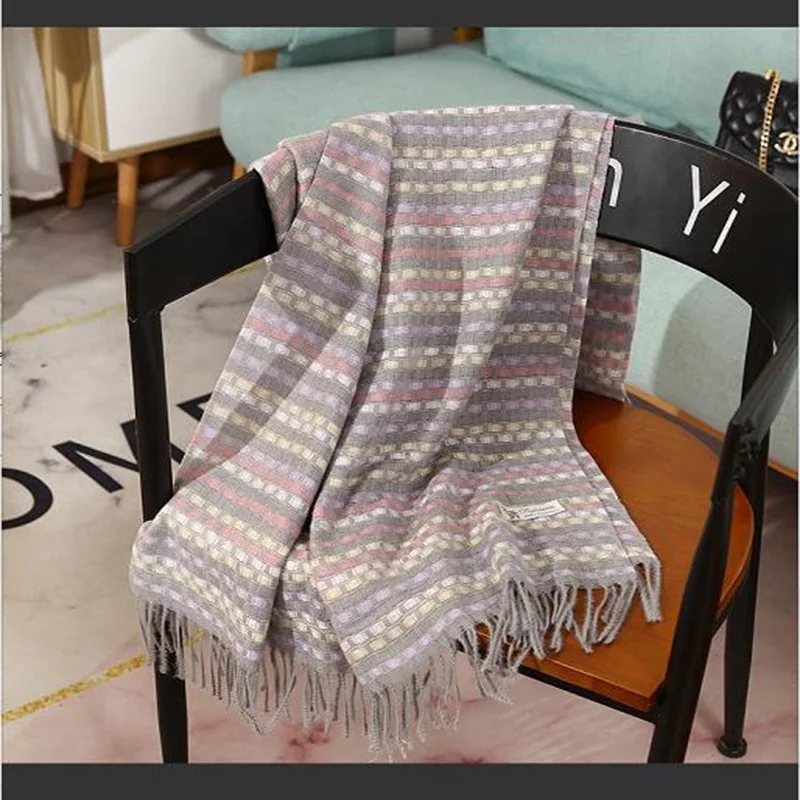 

2020 Luxury brand plaid scarves cashmere shawls women winter warm plaid shawl cloak ms thick blankets tassel scarf Holiday gifts