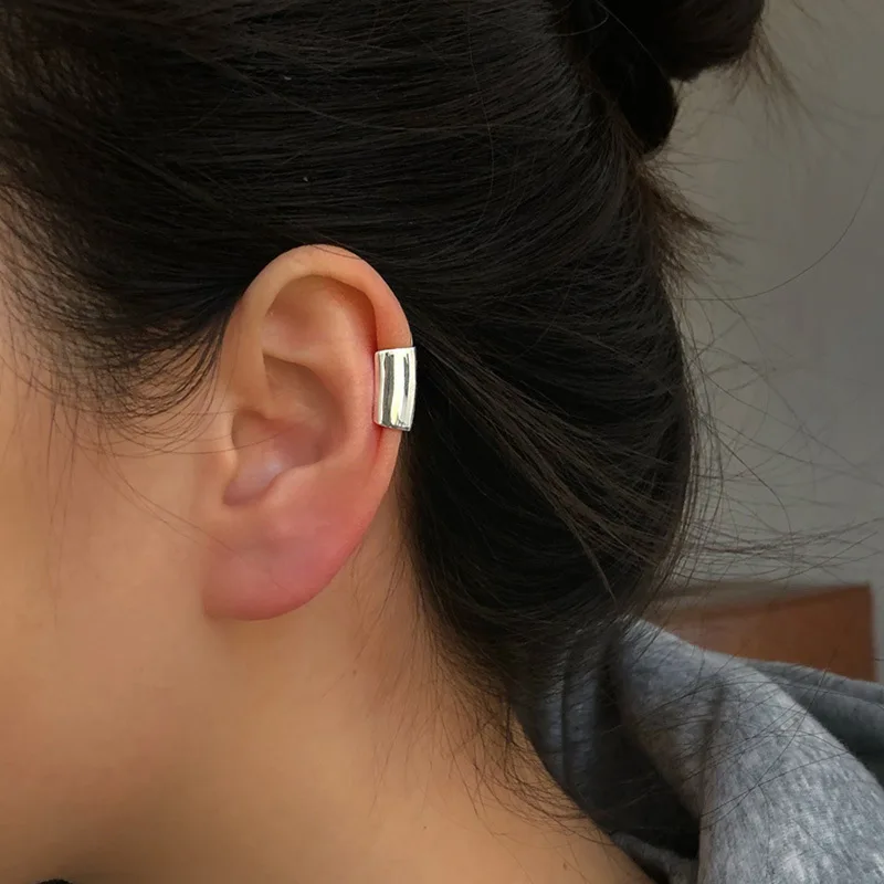 Silver Earrings Prevent Allergy 1 PCS Earrings Fashion Vintage Simple Design Smooth Geometric Party Jewelry Ear Clip