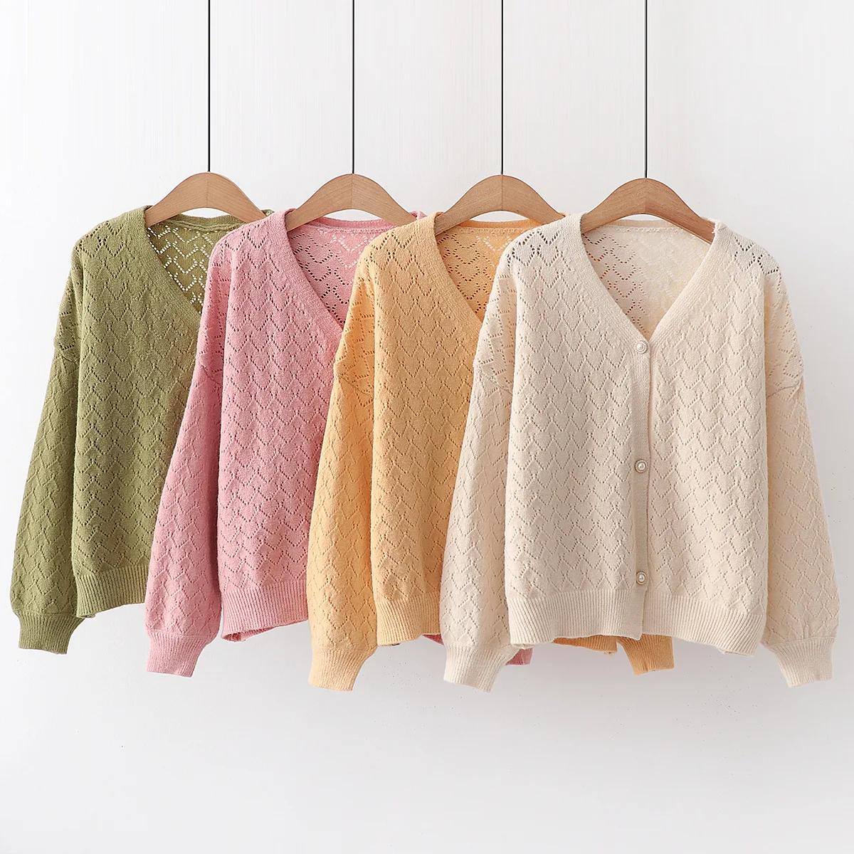 

Autumn and winter new solid color sweater women loose V-neck knitted sweater cardigan 55672